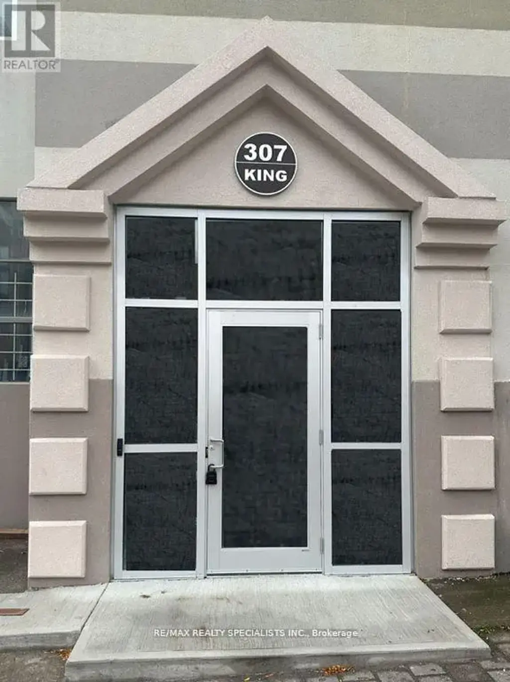 206 - 307 King Street E, Hamilton (Beasley)