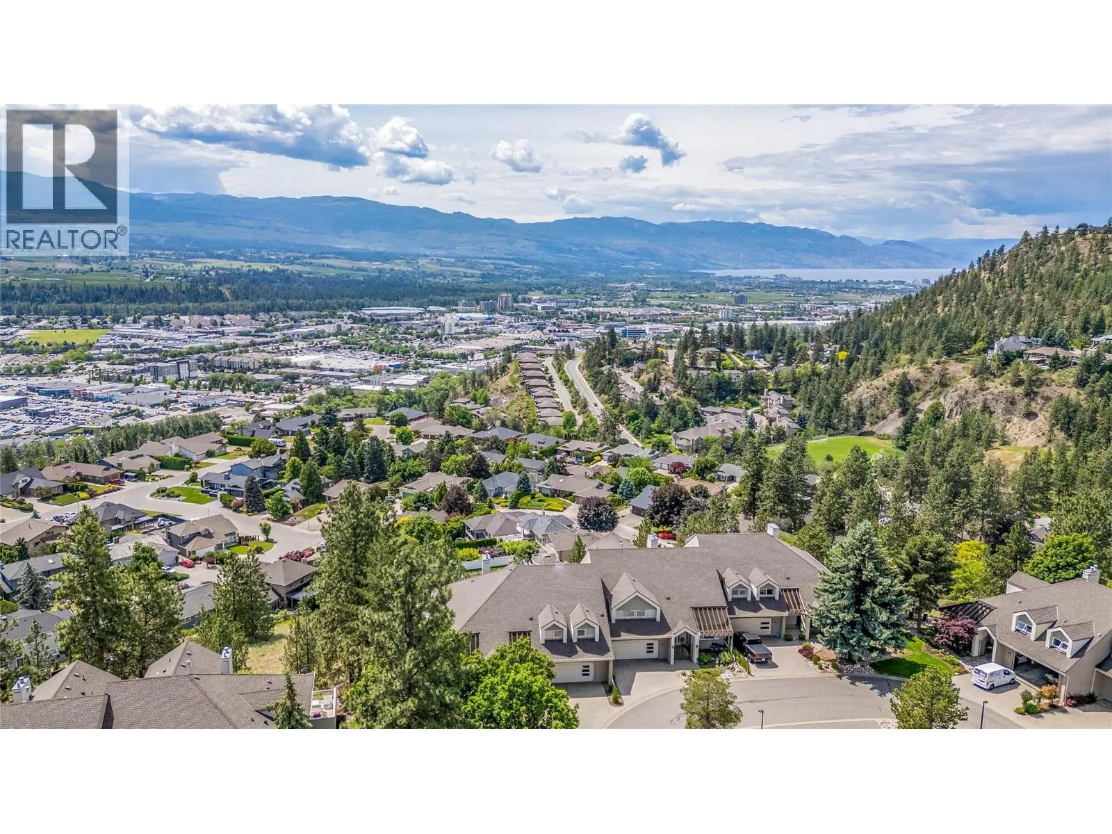 880 Christina Place Unit# 21. Kelowna, British Columbia