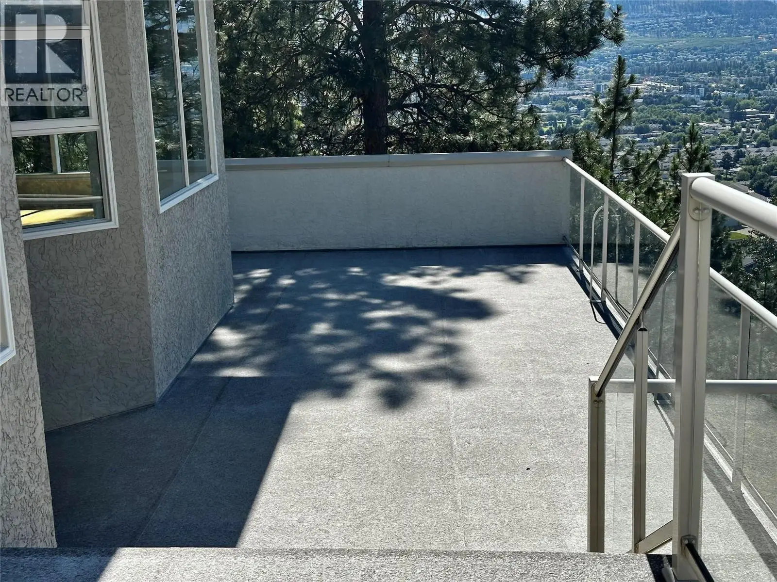 880 Christina Place Unit# 21. Kelowna, British Columbia