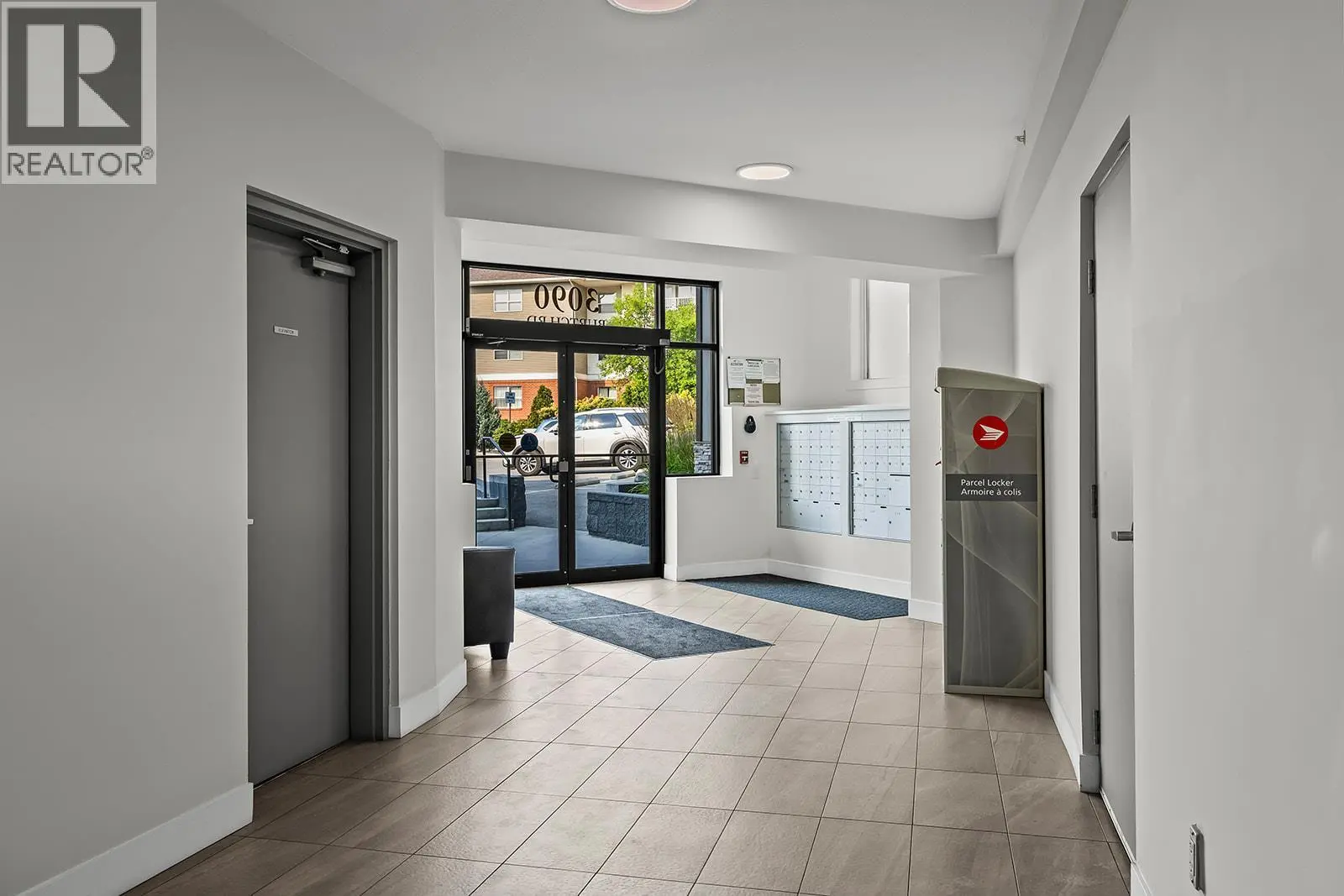 3090 Burtch Road Unit# 102. Kelowna, British Columbia