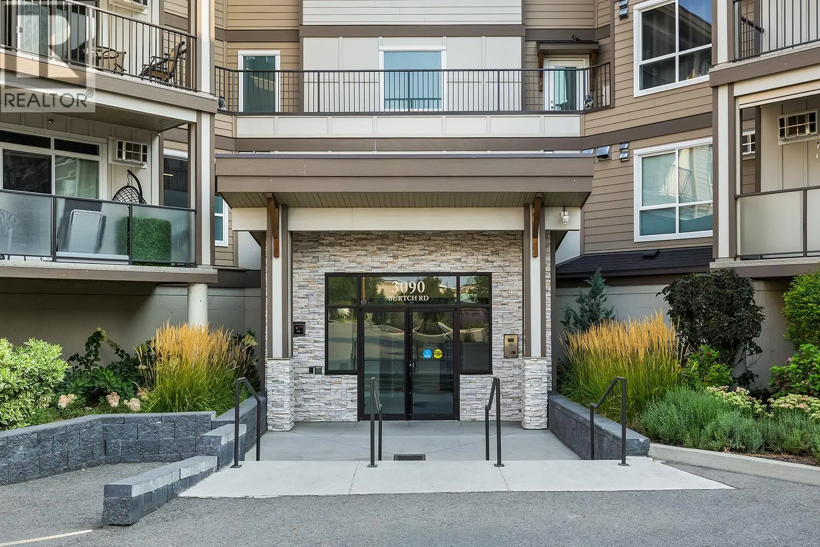 3090 Burtch Road Unit# 102. Kelowna, British Columbia