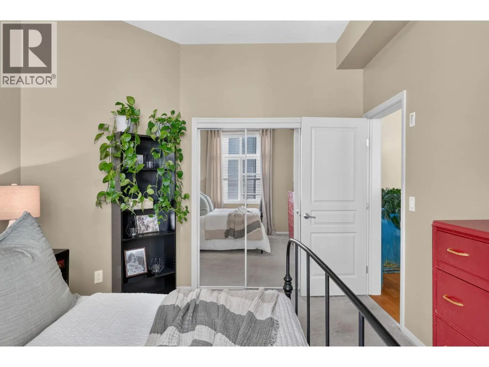1331 Ellis Street Unit# 317. Kelowna, British Columbia