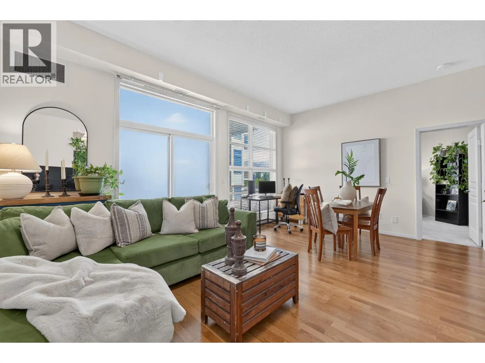 1331 Ellis Street Unit# 317. Kelowna, British Columbia