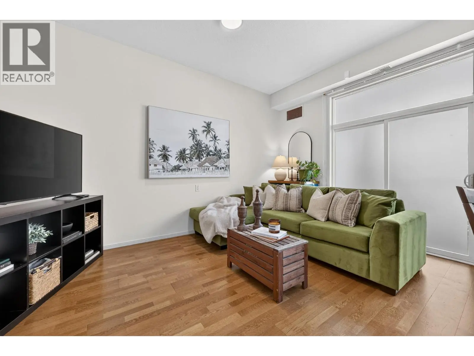 1331 Ellis Street Unit# 317. Kelowna, British Columbia