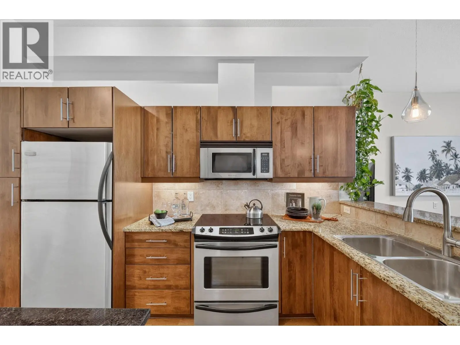 1331 Ellis Street Unit# 317. Kelowna, British Columbia