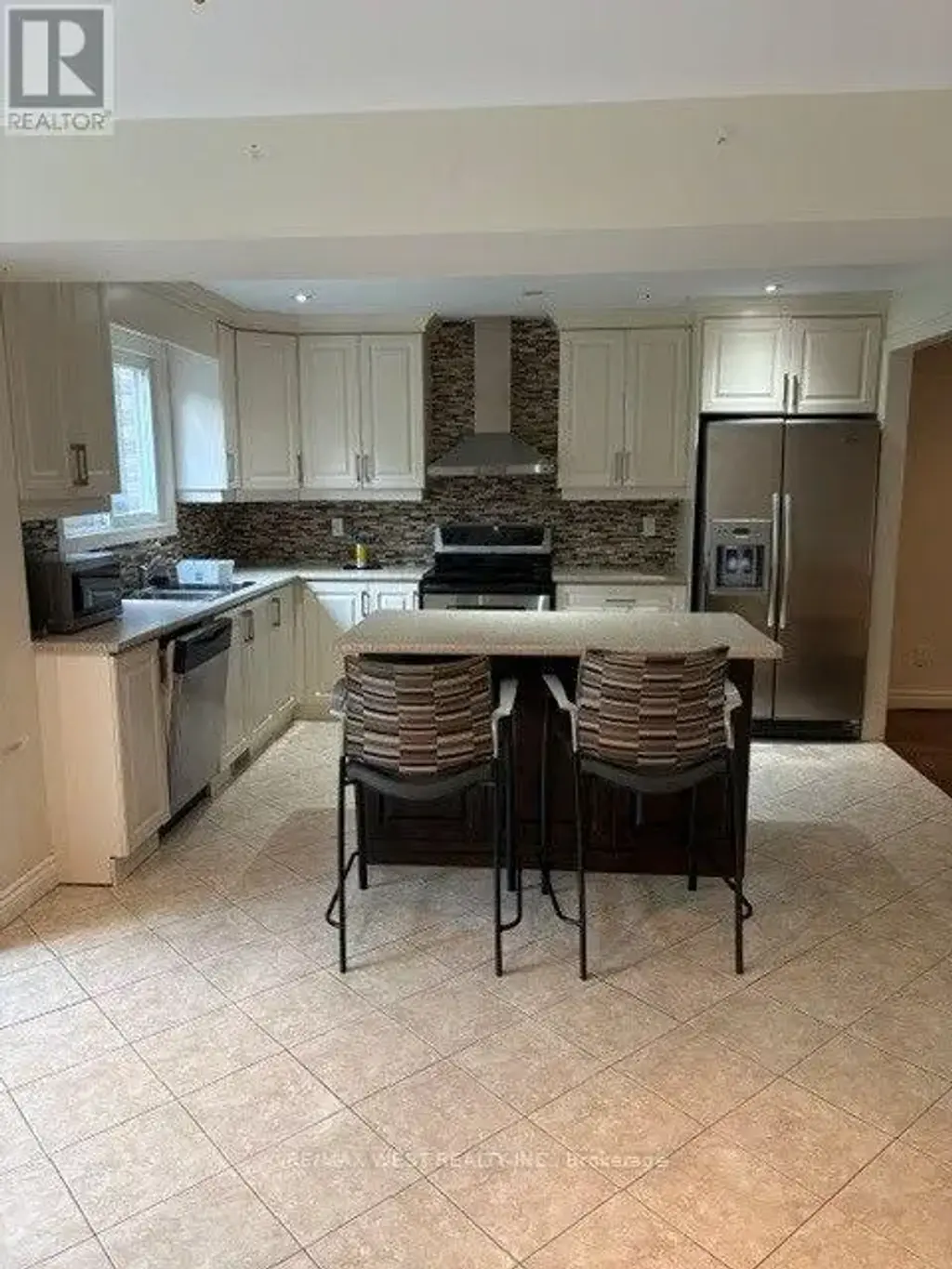 10 Testa Street, East Gwillimbury (Queensville)
