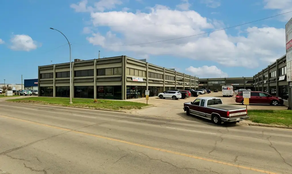 11777 - 156 Street Nw, Edmonton