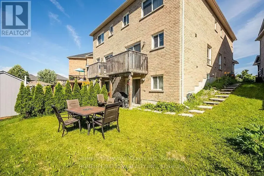 Walkout Basement - 32 Four Seasons Crescent, Newmarket (Woodland Hill)