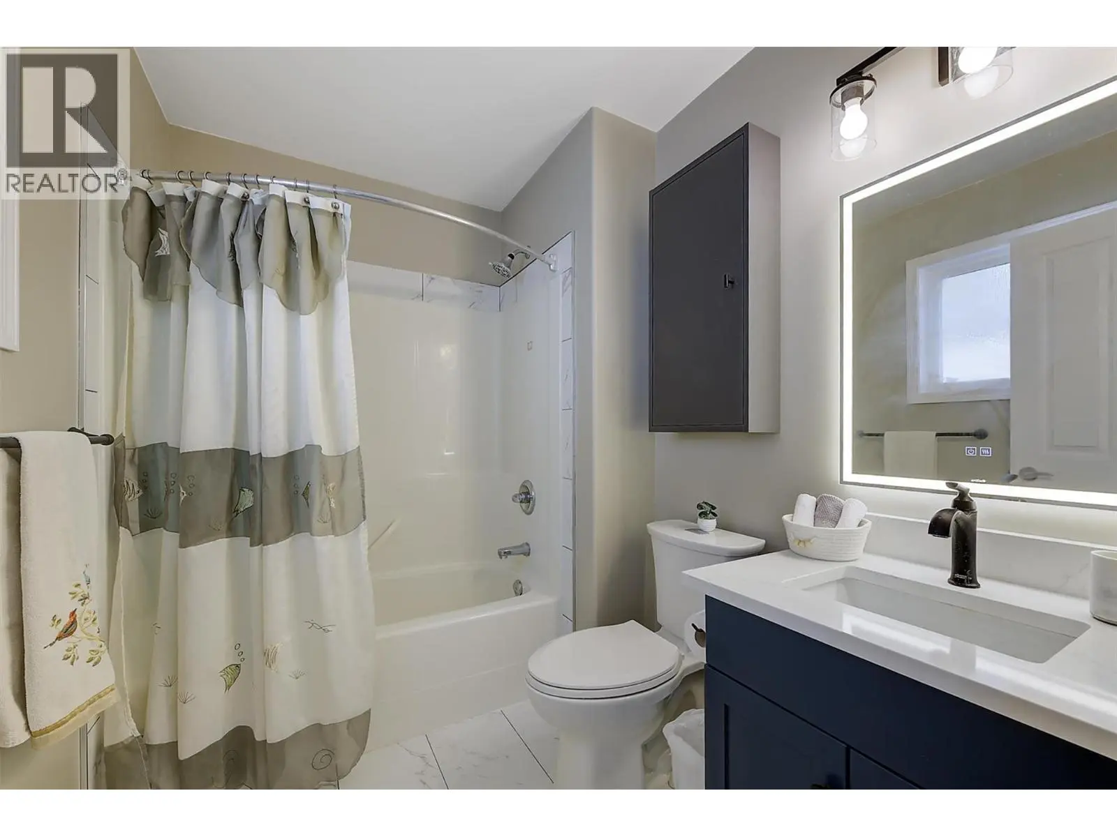 2352 Selkirk Drive Lot# 37. Kelowna, British Columbia