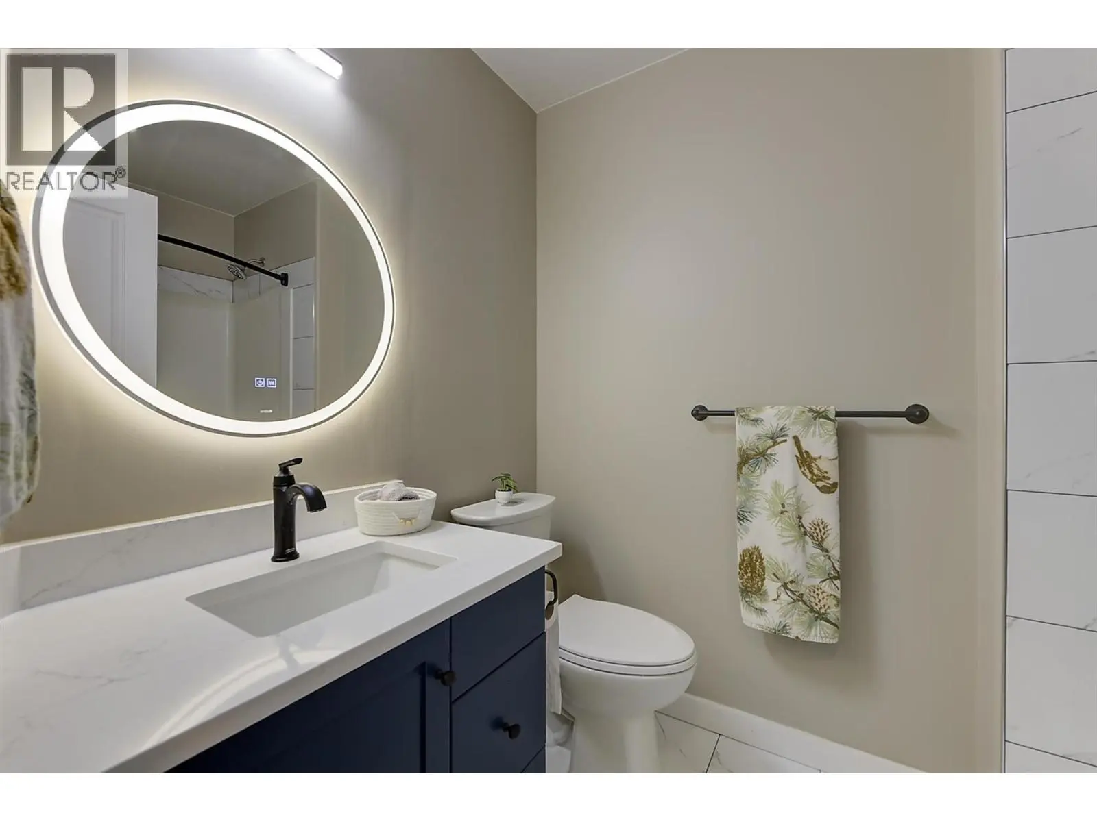 2352 Selkirk Drive Lot# 37. Kelowna, British Columbia
