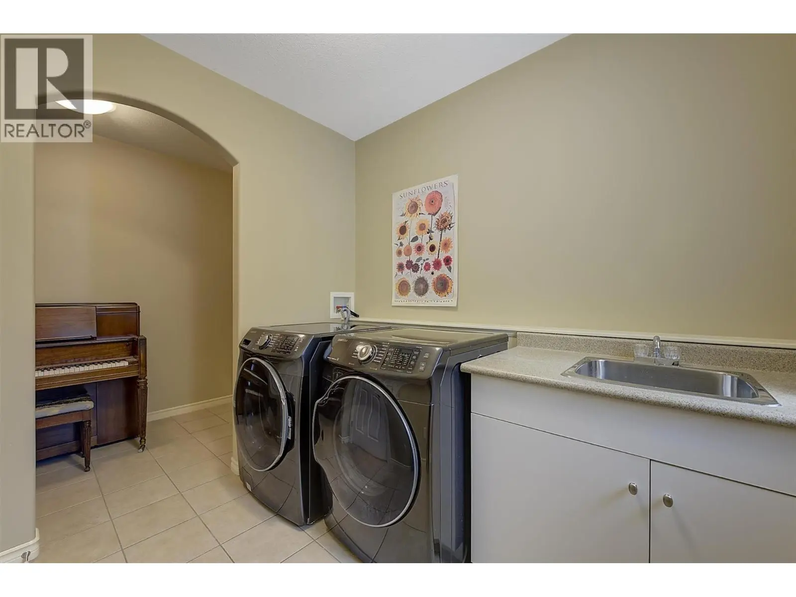 2352 Selkirk Drive Lot# 37. Kelowna, British Columbia