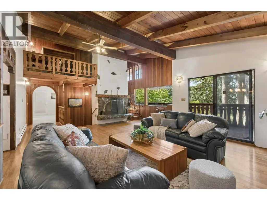 295 Bayview Road, Lions Bay