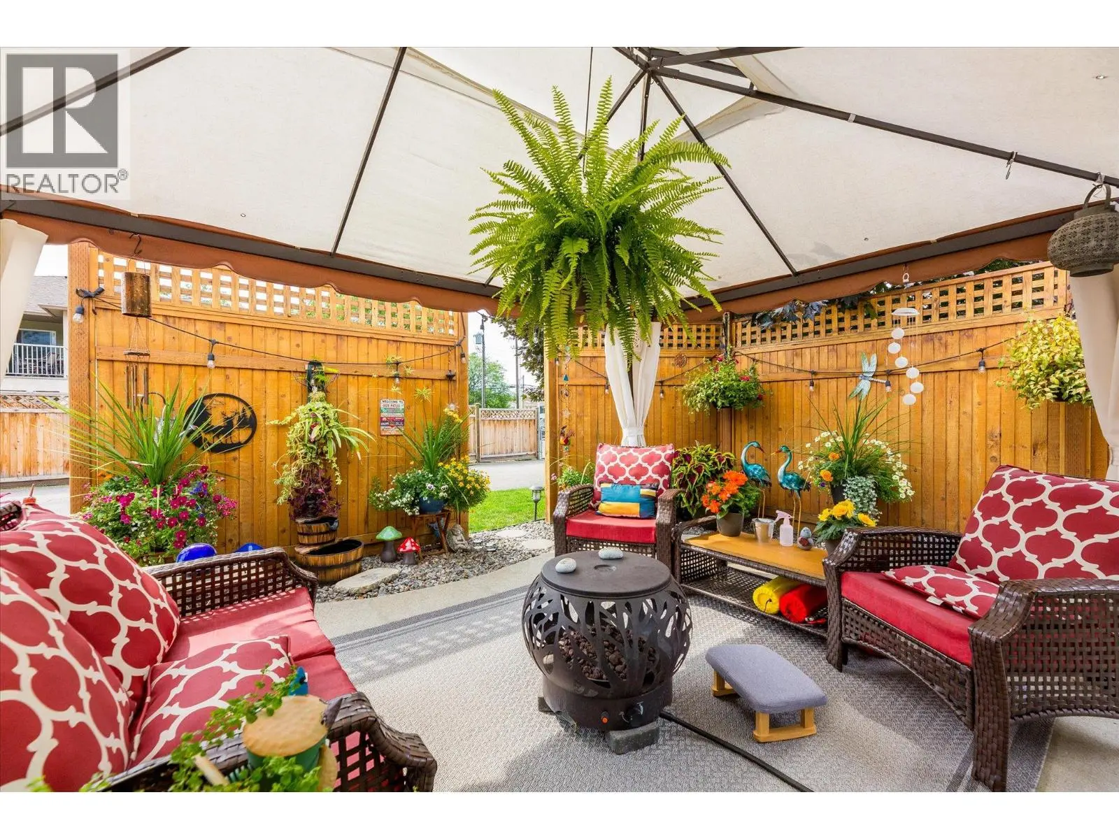 301 Fizet Avenue. Kelowna, British Columbia