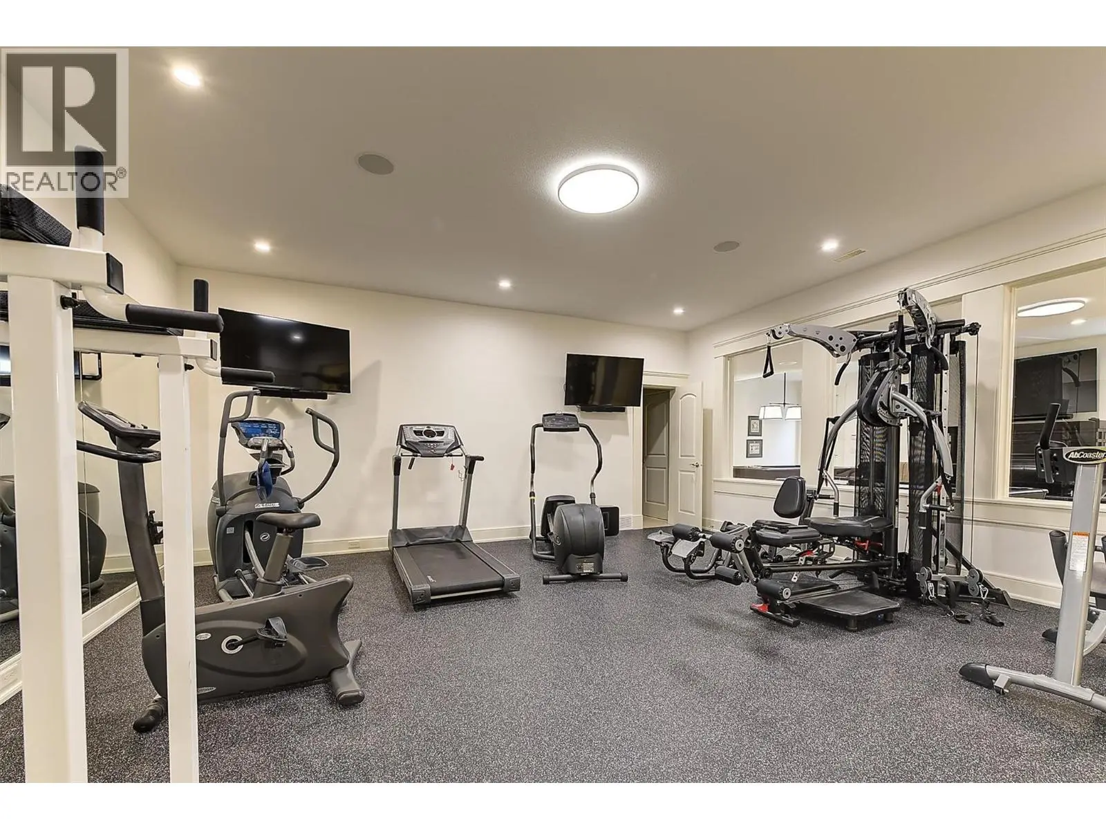 4466 Rattenbury Court. Kelowna, British Columbia