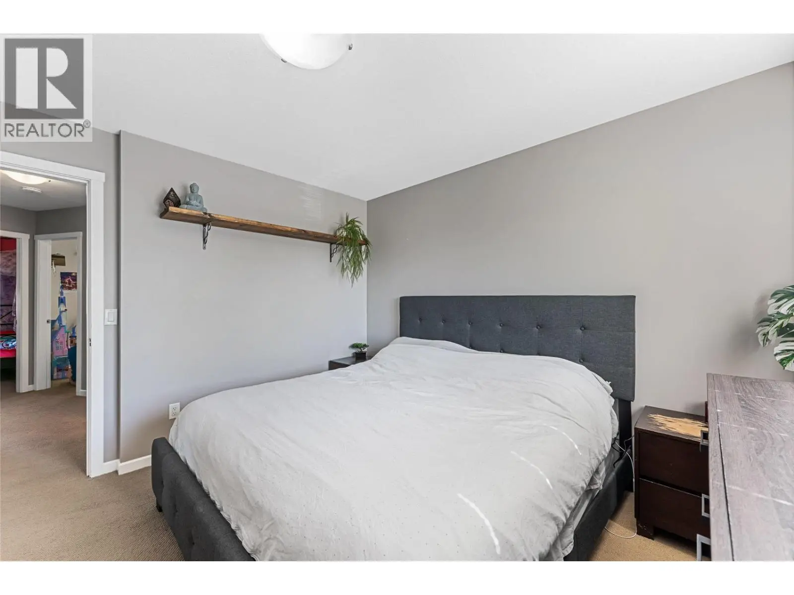 914 Craig Road Unit# 115. Kelowna, British Columbia