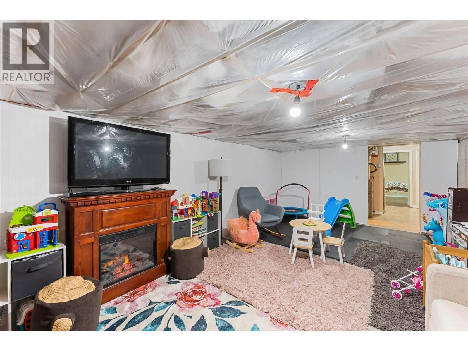 914 Craig Road Unit# 115. Kelowna, British Columbia