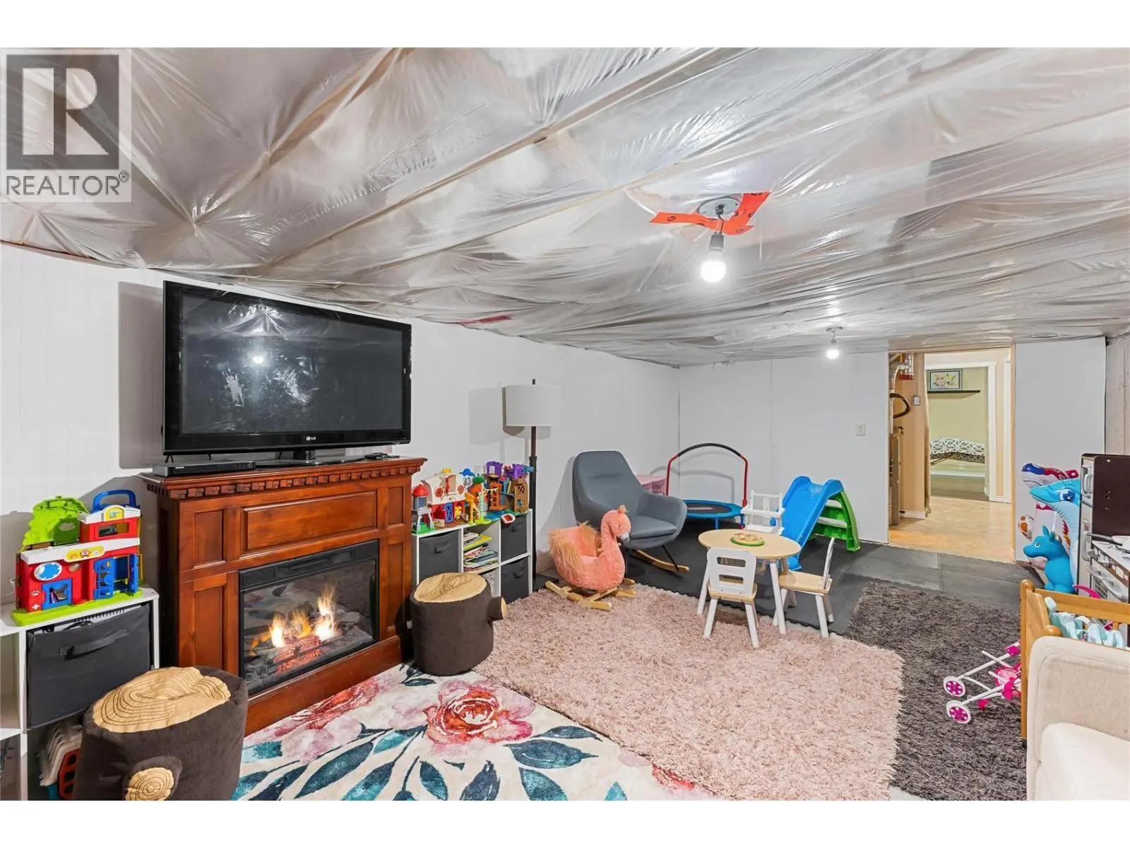 914 Craig Road Unit# 115. Kelowna, British Columbia