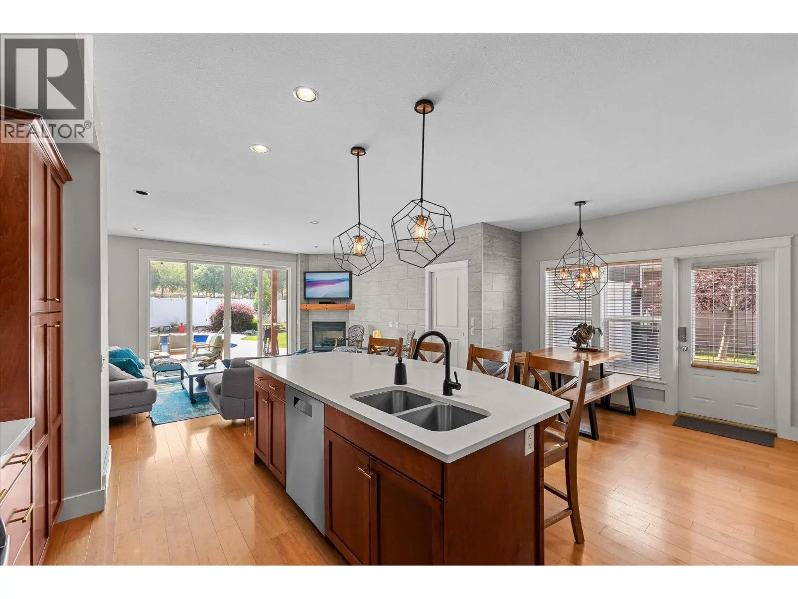 361 Quilchena Drive. Kelowna, British Columbia