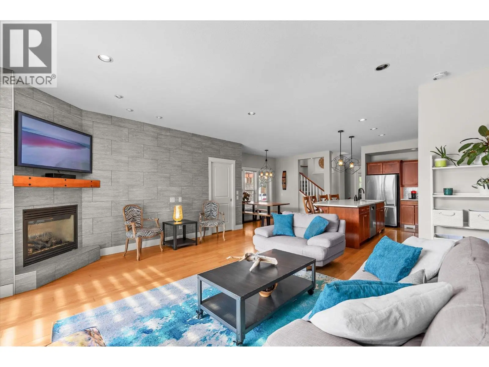 361 Quilchena Drive. Kelowna, British Columbia