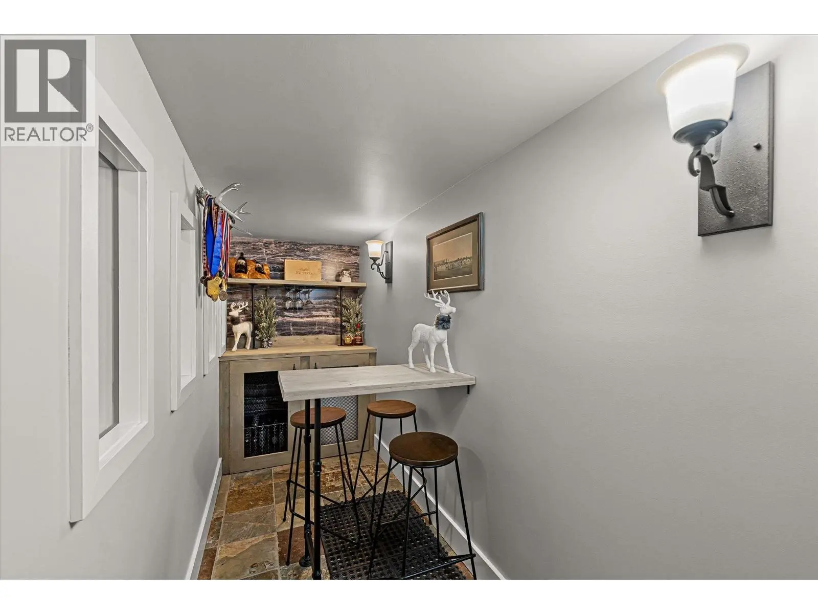 361 Quilchena Drive. Kelowna, British Columbia