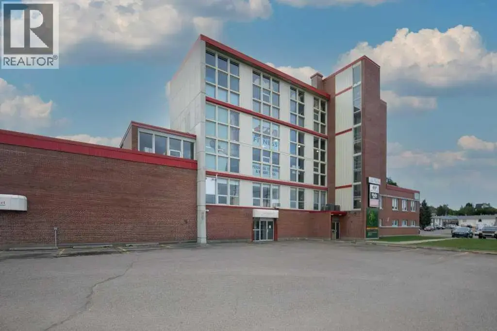 205, 5301 43 Street, Red Deer