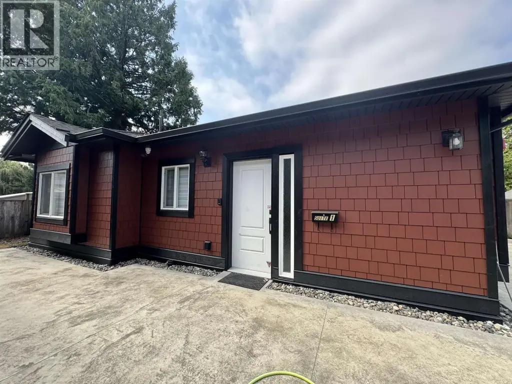 Coach House 11901 Gee St, Maple Ridge