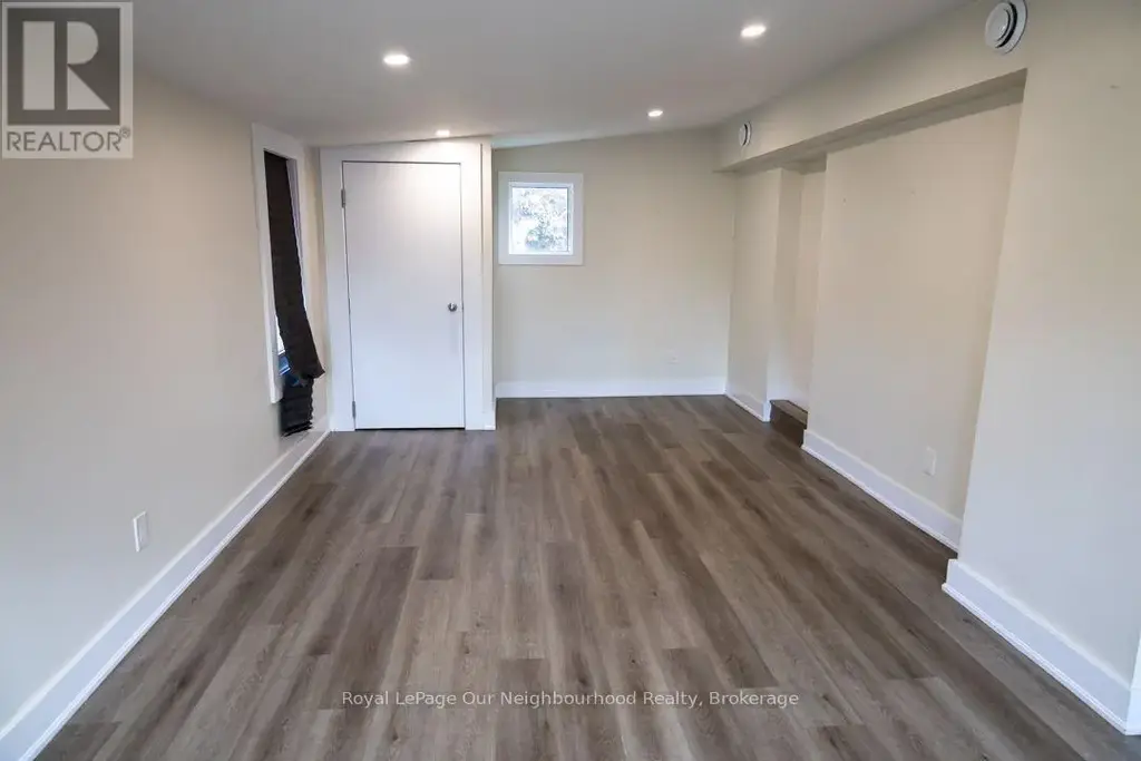 Unit 3 - 103 Ritson Road S, Oshawa (Central)