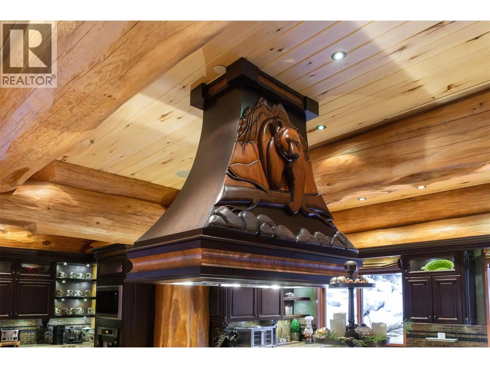 525 Feathertop Way. Big White, British Columbia