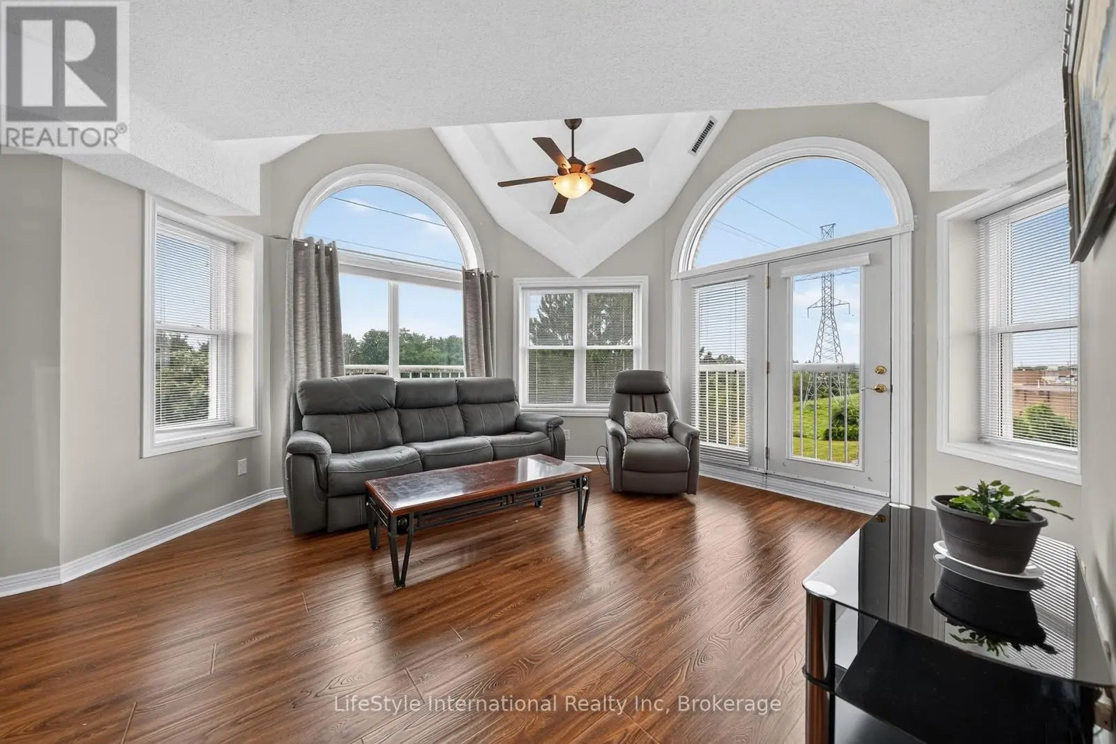 307 - 208 Silvercreek Parkway N, Guelph (Junction/Onward Willow)