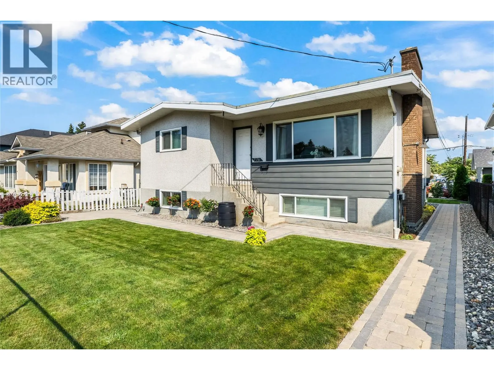 776 Glenwood Avenue. Kelowna, British Columbia