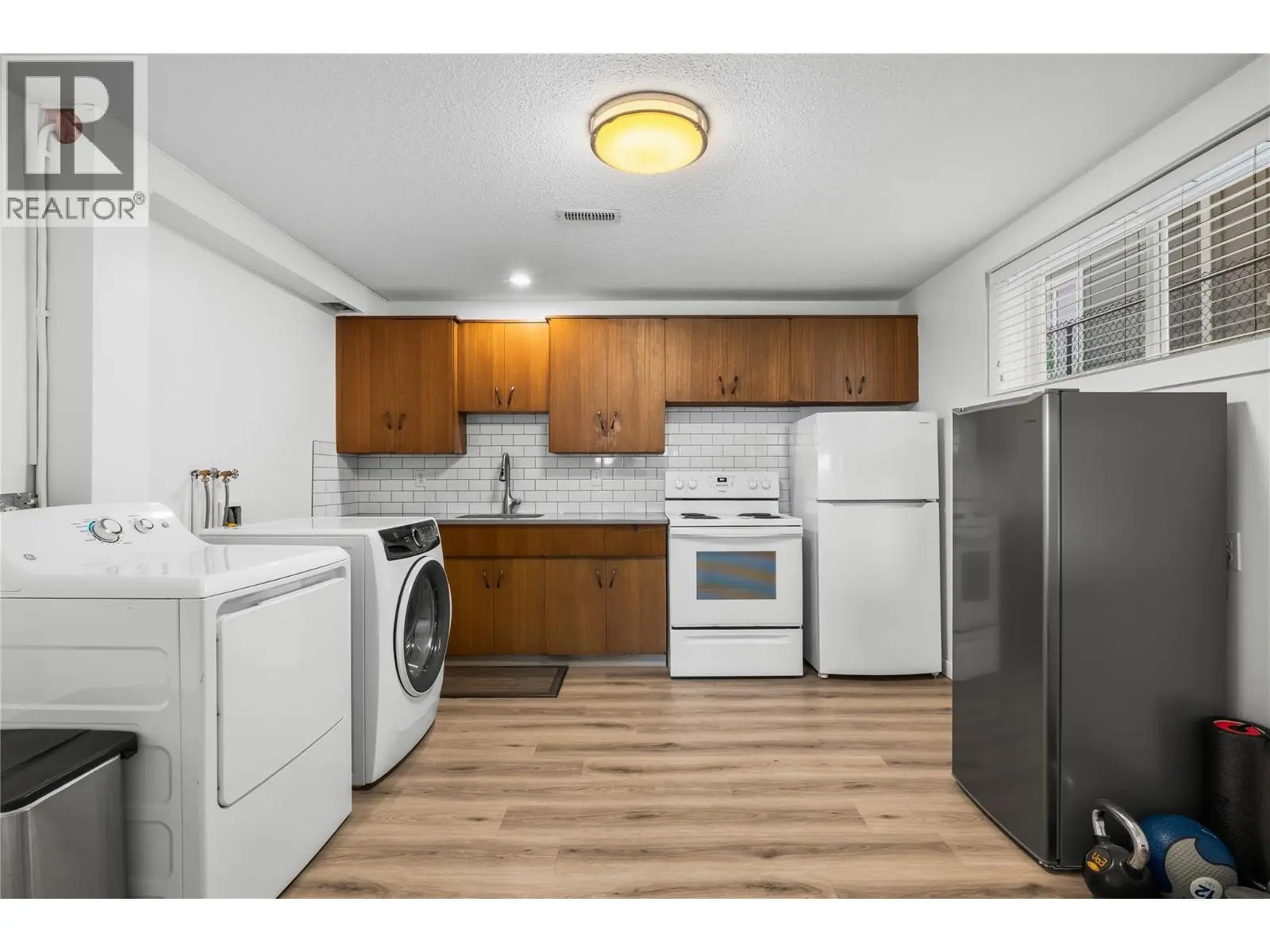 776 Glenwood Avenue. Kelowna, British Columbia