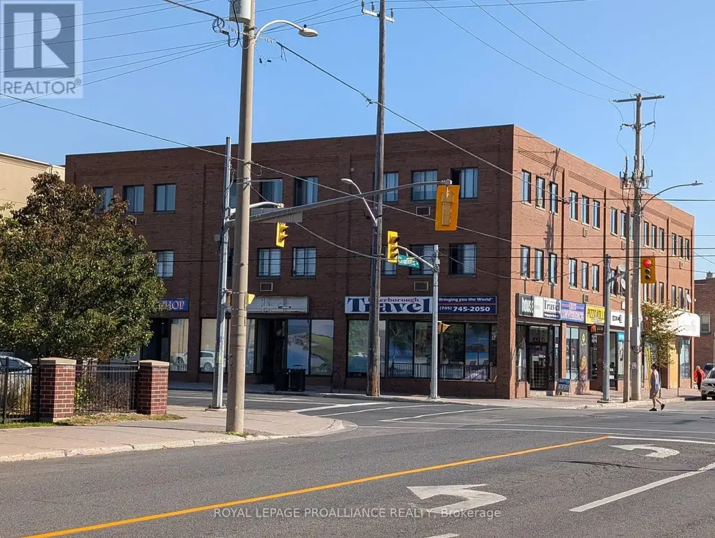 204 - 328 Aylmer Street, Peterborough (Town Ward 3)