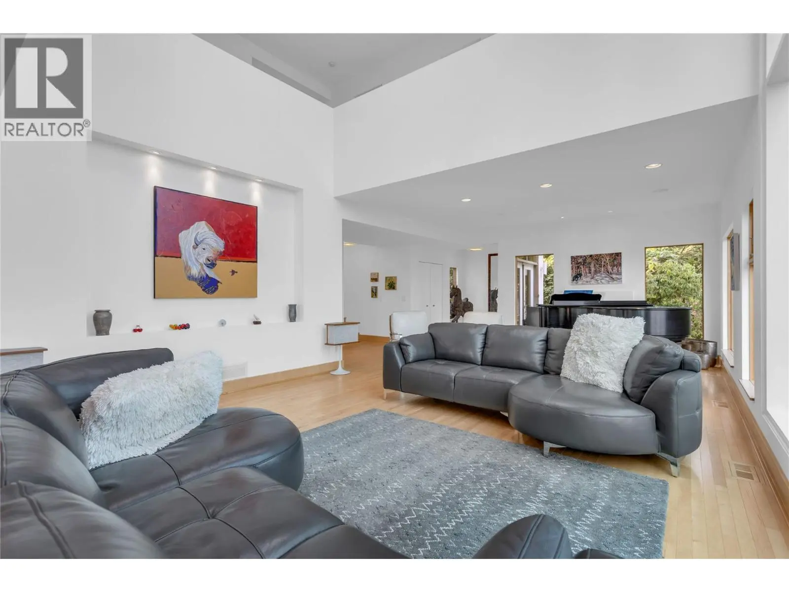 5851 Lakeshore Road. Kelowna, British Columbia