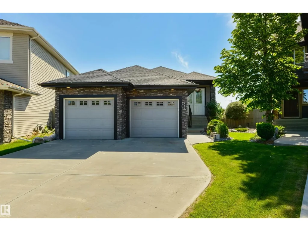 413 Chappelle Dr Sw, Edmonton