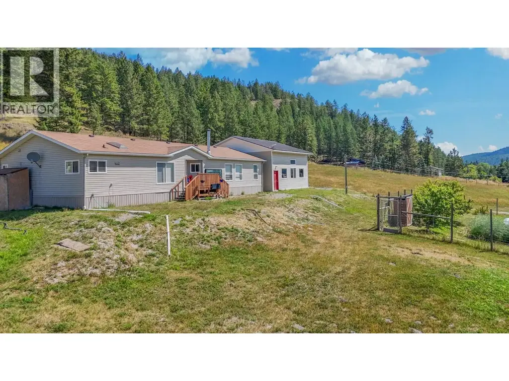 5562 Ha Ha Creek Road, Wardner