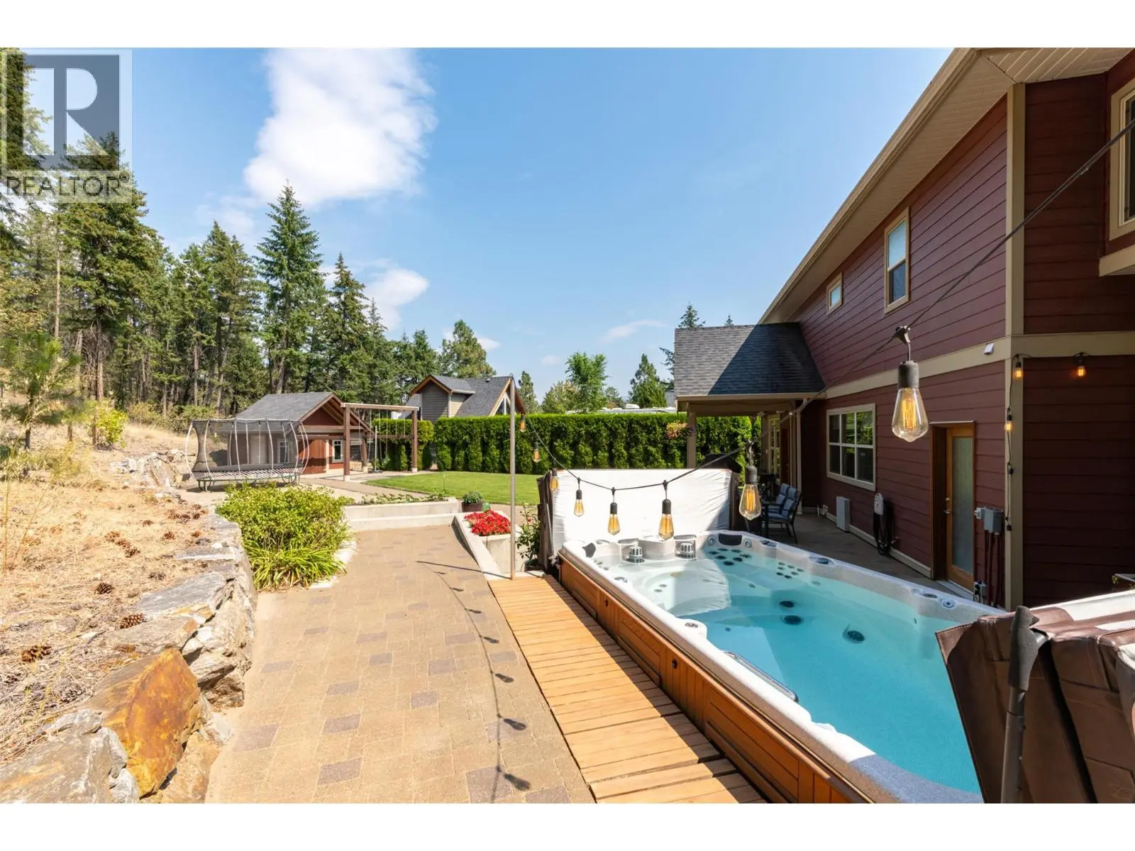 182 Terrace Hill Court. Kelowna, British Columbia