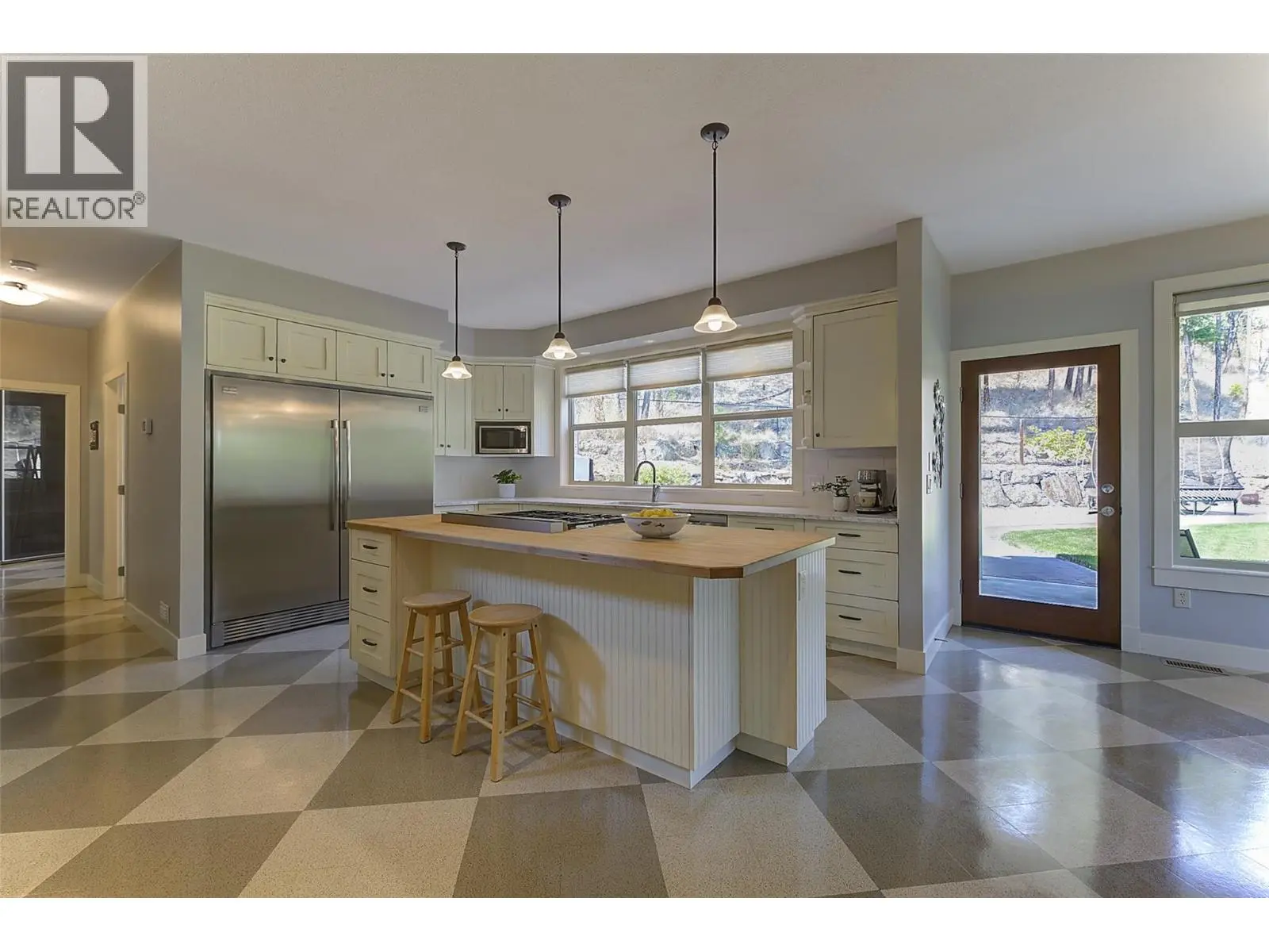 182 Terrace Hill Court. Kelowna, British Columbia
