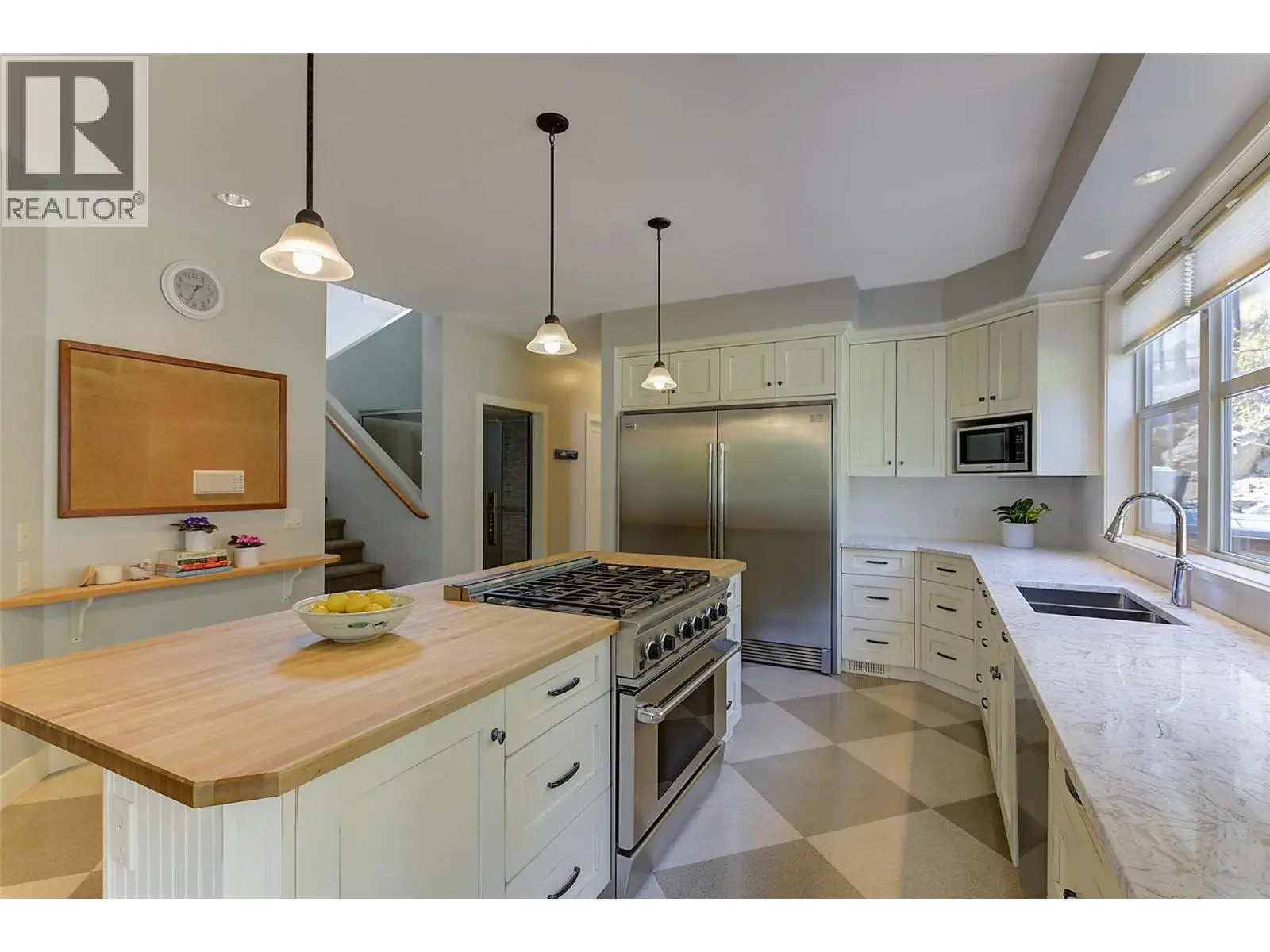 182 Terrace Hill Court. Kelowna, British Columbia