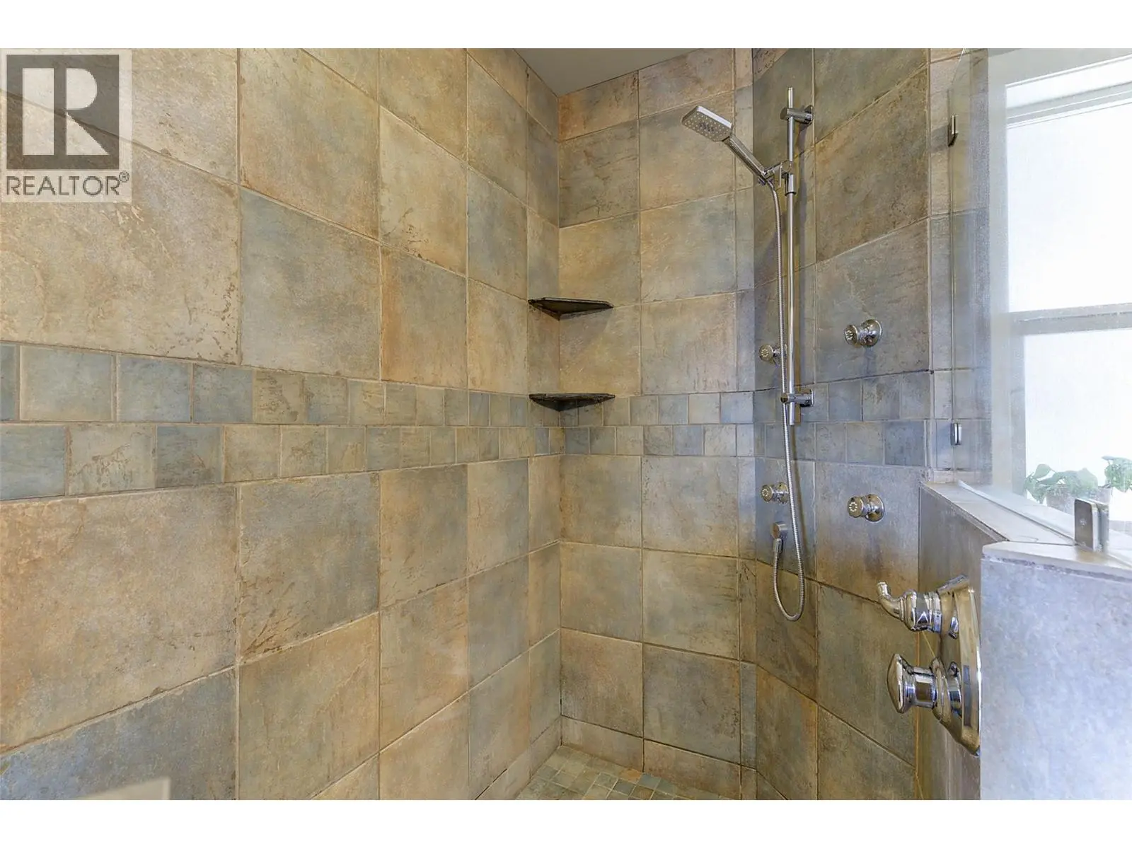 182 Terrace Hill Court. Kelowna, British Columbia
