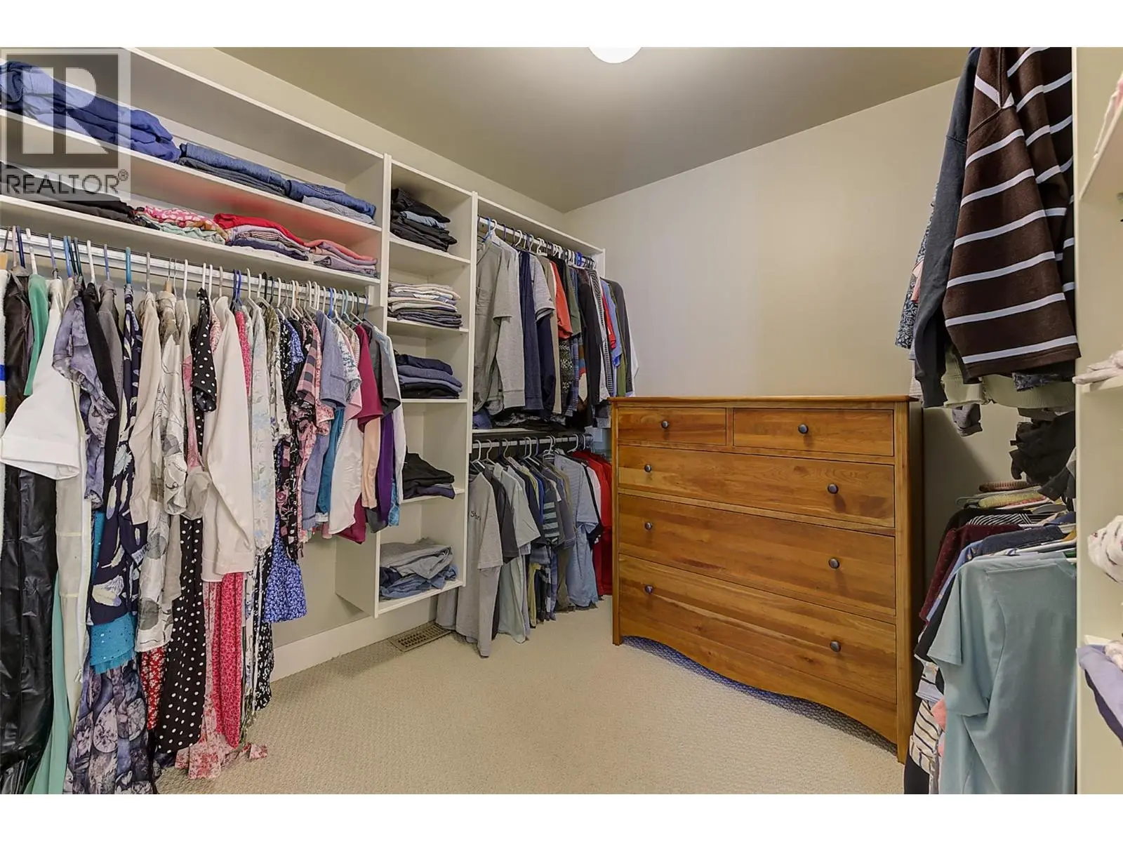 182 Terrace Hill Court. Kelowna, British Columbia