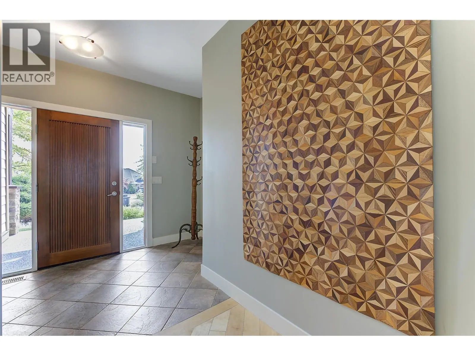 182 Terrace Hill Court. Kelowna, British Columbia