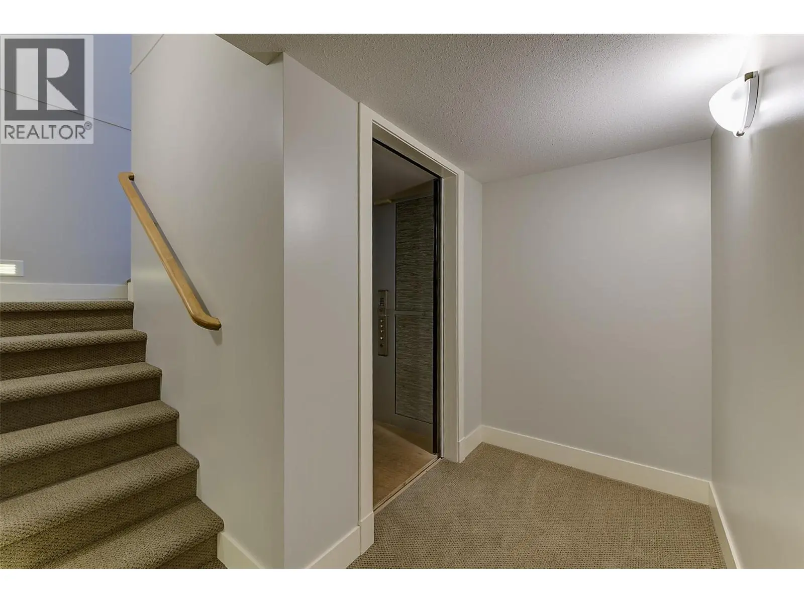 182 Terrace Hill Court. Kelowna, British Columbia