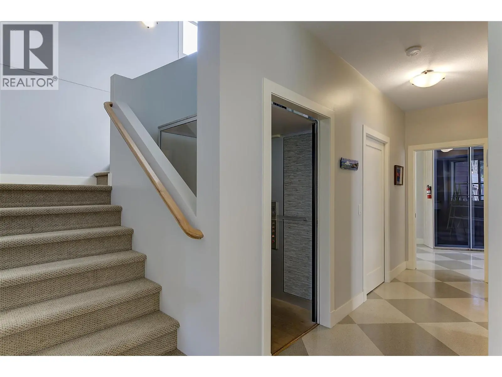 182 Terrace Hill Court. Kelowna, British Columbia