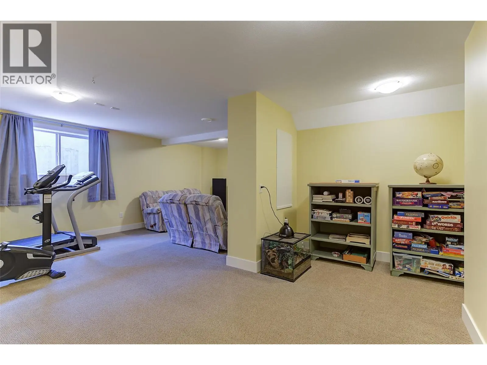 182 Terrace Hill Court. Kelowna, British Columbia