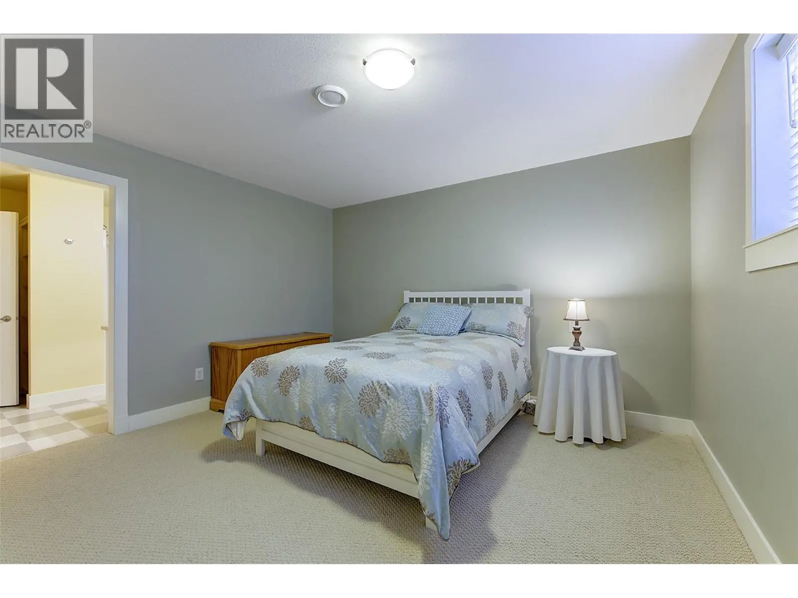 182 Terrace Hill Court. Kelowna, British Columbia