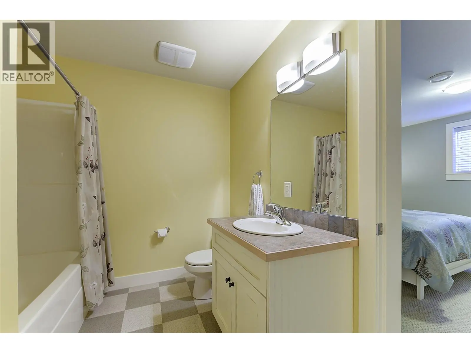 182 Terrace Hill Court. Kelowna, British Columbia