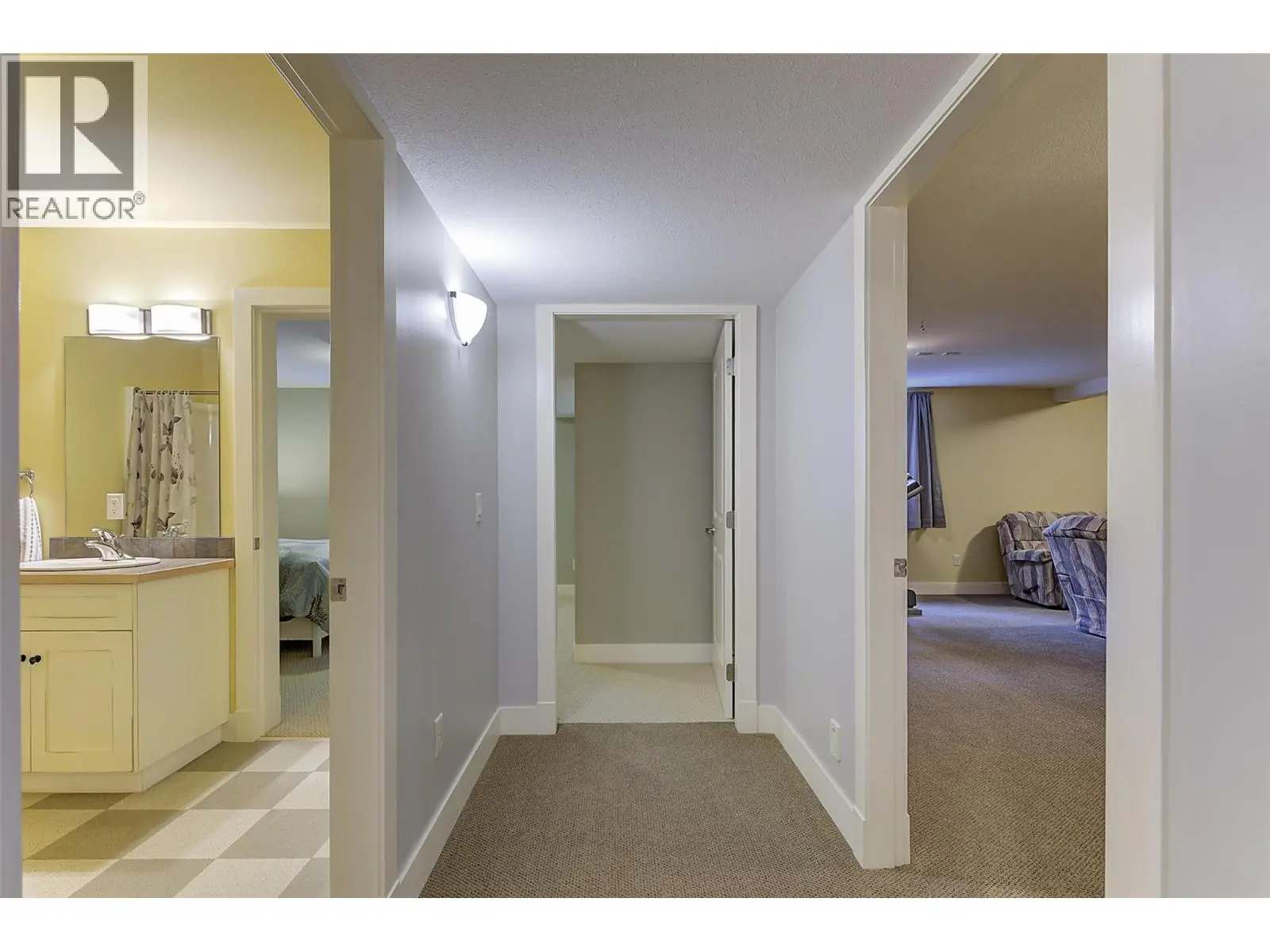182 Terrace Hill Court. Kelowna, British Columbia