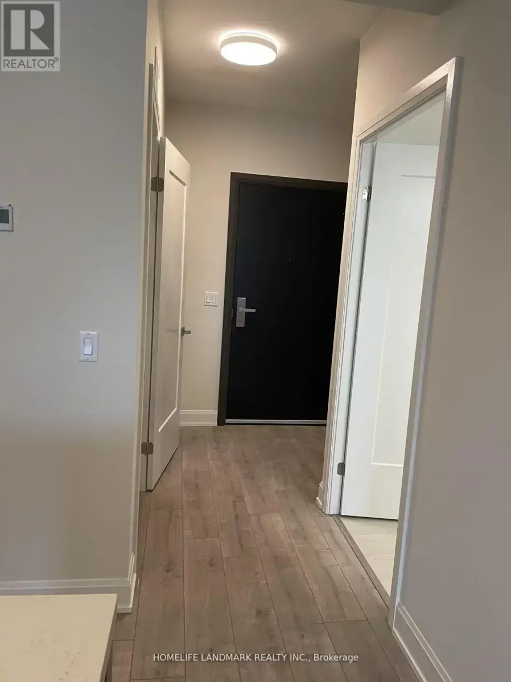706 - 8 Water Walk Drive N, Markham (Unionville)