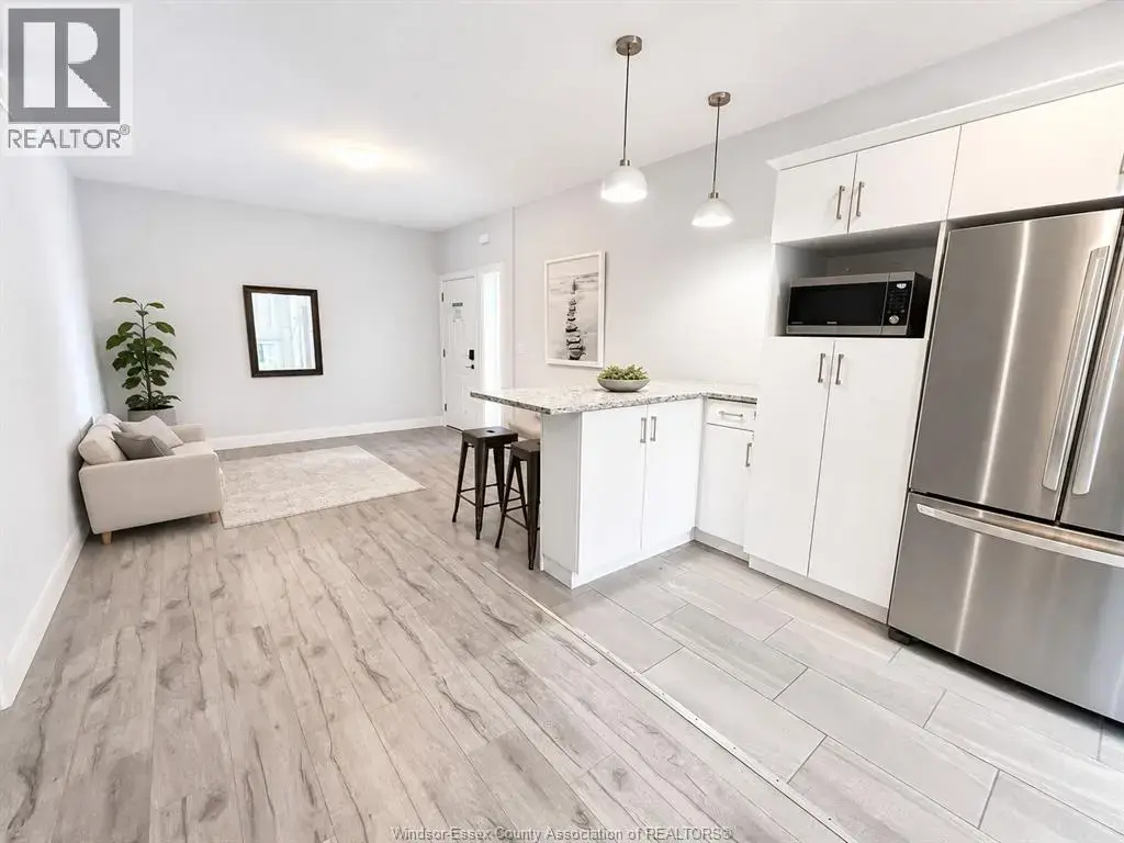 521 Campbell Avenue, Windsor
