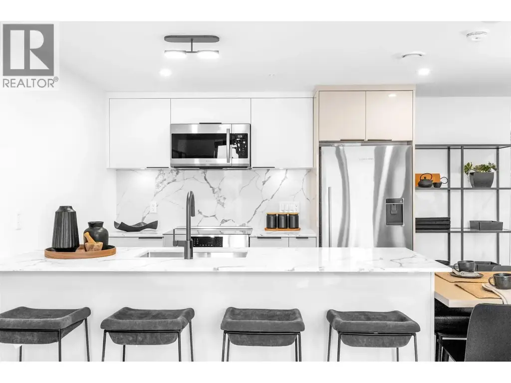 111 2085 E 1st Avenue, Vancouver